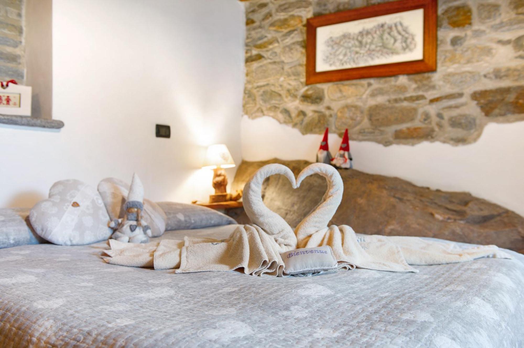 B&B Mont Mars Fontainemore ภายนอก รูปภาพ