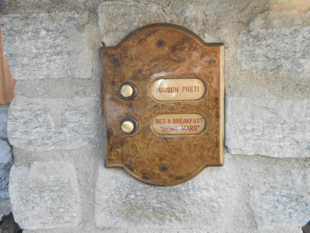 B&B Mont Mars Fontainemore ภายนอก รูปภาพ